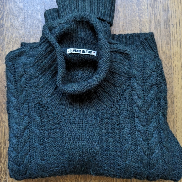 Ciao Lucia Olivier cable knit sweater in Forest green Medium M - Picture 5 of 6